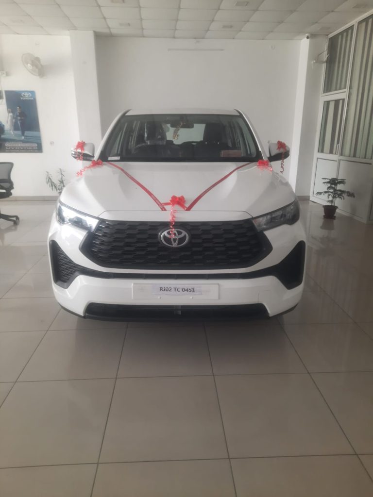 innova hycross In Gurgaon